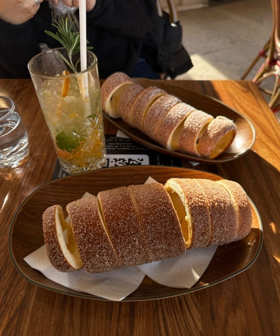 🇭🇺 Hungarian Chimney Cake (Kürtőskalács) 86c6be4860da6fa9e763f20ae4c024bb