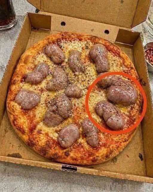 Strange Objects on a Pizza: What Are They and Should You Be Concerned? 836813895_2073679496648597_8593054242796892259_n